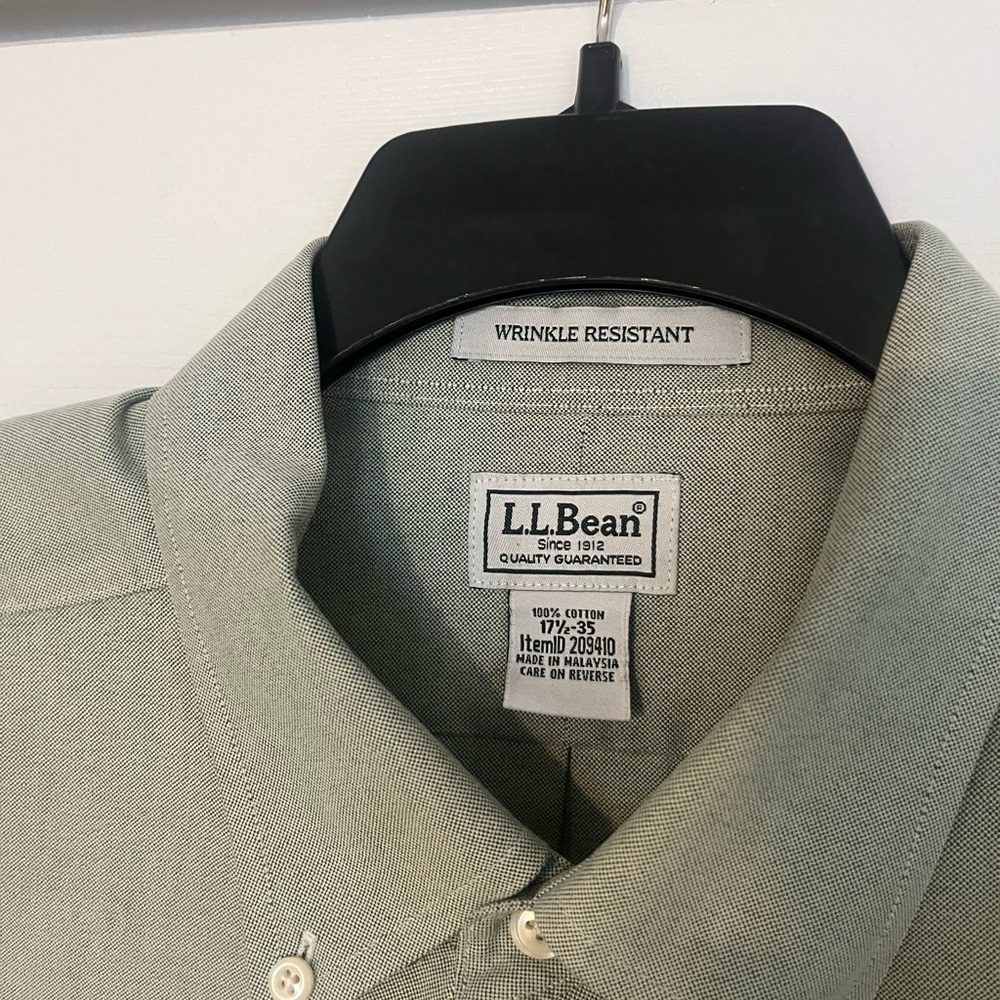 Men’s LL Bean Oxford button down no iron 17.5 x 35